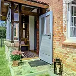 Feriendomizil Sommergruen Mit Garten Apartman Kröchlendorf