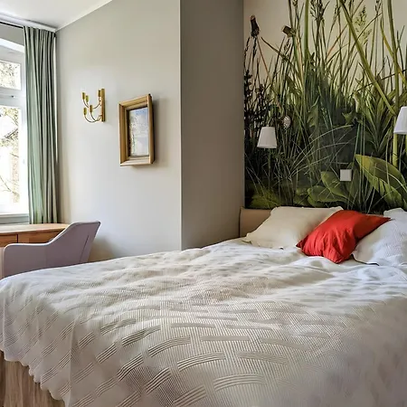 Apartment Feriendomizil Sommergruen Mit Garten Krochlendorf