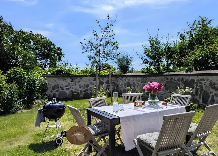 Apartment Feriendomizil Sommergruen Mit Garten *