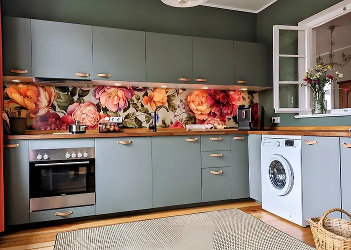 Feriendomizil Sommergruen Mit Garten Krochlendorf