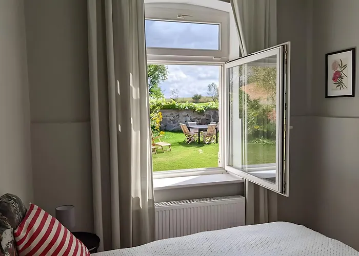 Feriendomizil Sommergruen Mit Garten Apartment Krochlendorf