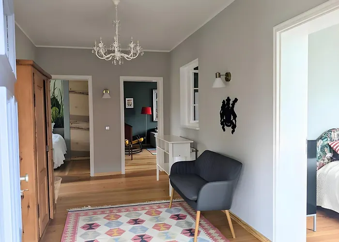 Feriendomizil Sommergruen Mit Garten Apartment Krochlendorf