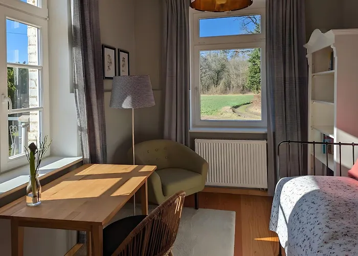 Feriendomizil Sommergruen Mit Garten Krochlendorf