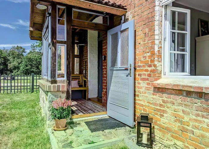 Feriendomizil Sommergruen Mit Garten Apartment Krochlendorf